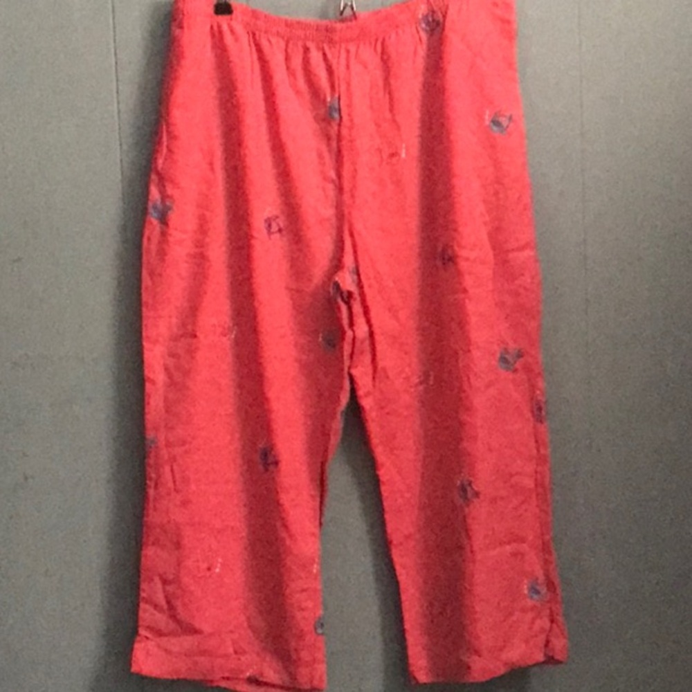 Fish embroidered linen capri pant